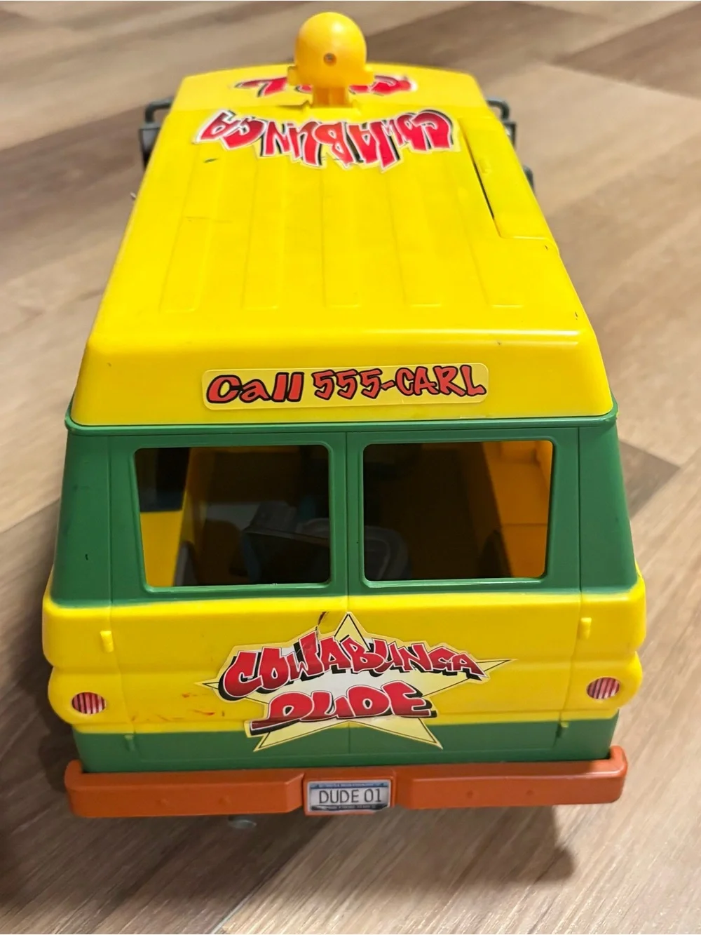 Vintage 2006 TMNT Cowabunga Carl Pizza Party Van - Playmates Toys